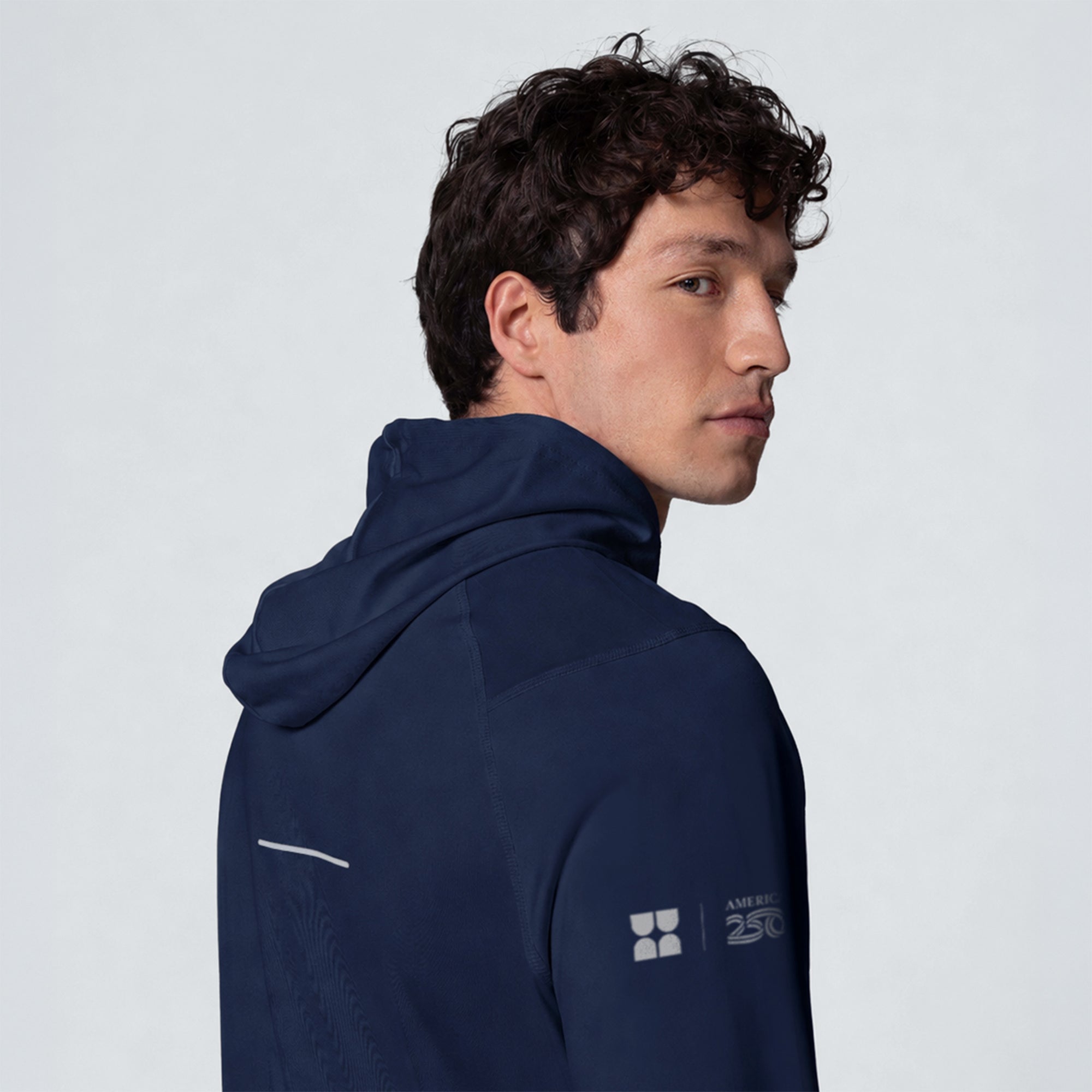 Sudadera con capucha y mangas largas Folds of Honor – Liberty