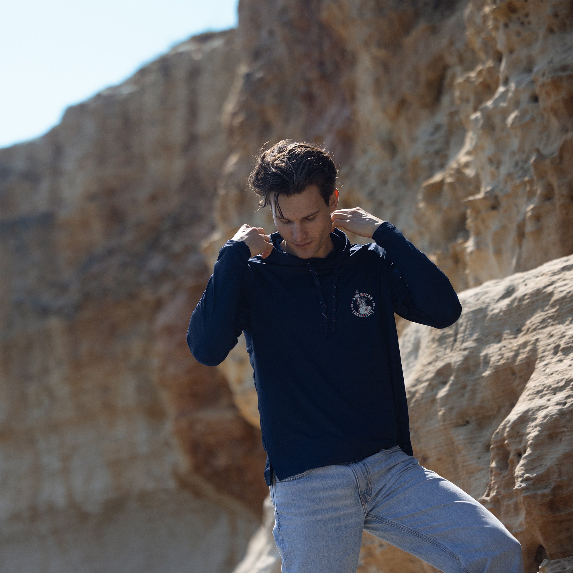 Sudadera con capucha y mangas largas Folds of Honor – Liberty