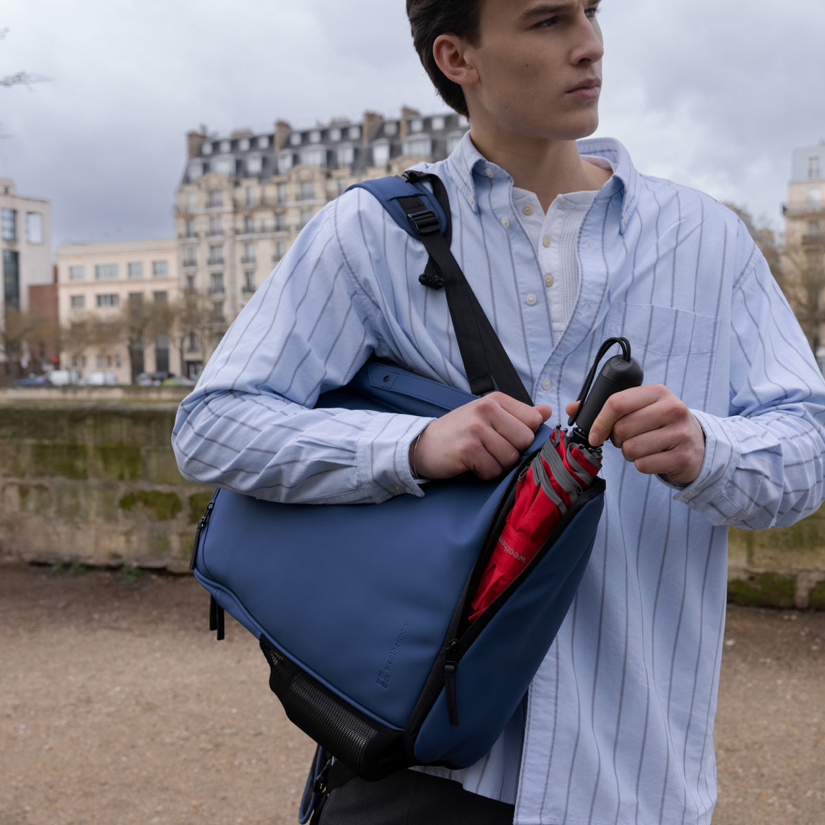 Weatherproof Travel Set